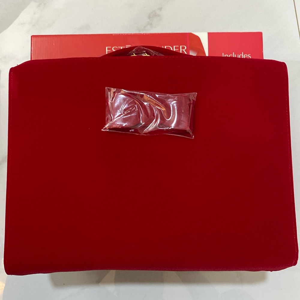 Estee Lauder Makeup Train Case NEW